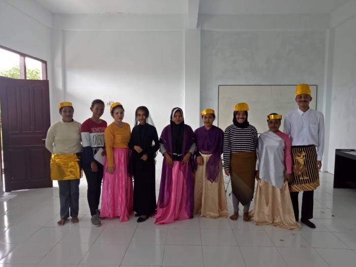 *Putri Jagad* dan *Tidak Jujur Tidak Beruntung* (DRAMA SUKSES yang ditampilkan oleh mahasiswa prodi Pendidikan Bahasa Indonesia FKIP Unimuda Sorong